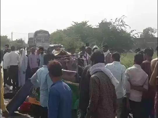 8 dead in accident in Fatehpur